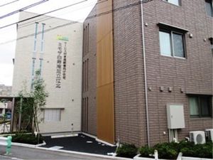 キレイな施設外観