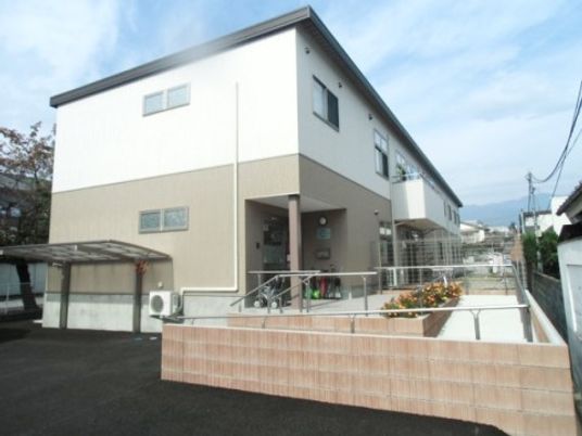 清潔な外観の建物