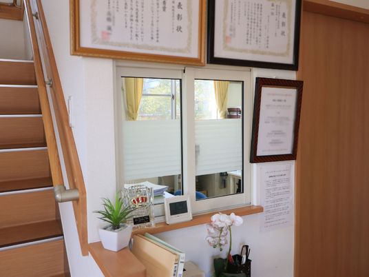 エントランスの写真掲示