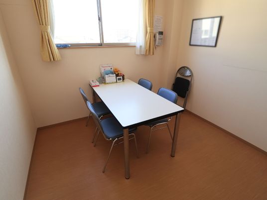 清潔な居室の一角