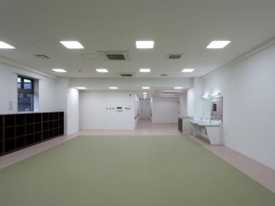 広々とした洋室の一角