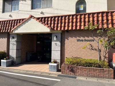 温かみのあるエントランス