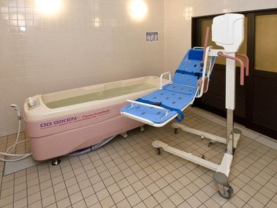 介護用リフト付き浴室設備