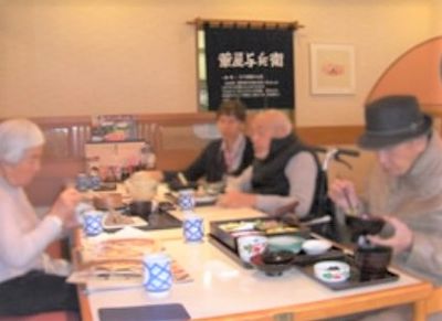和やかな雰囲気の食堂