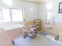 バリアフリー浴室設備