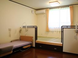 明るい和洋室