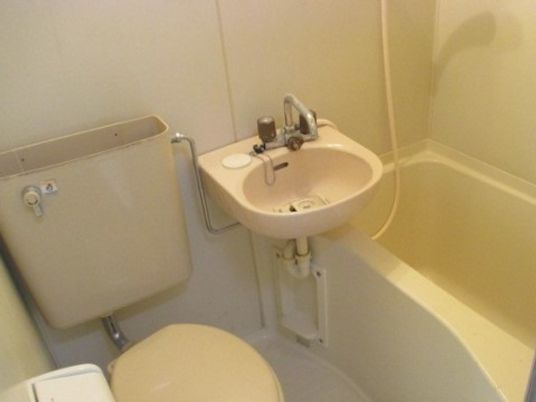 バリアフリーな洗面所