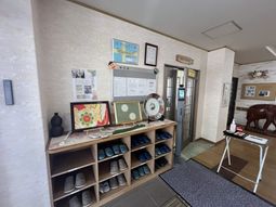 温かみのあるエントランス