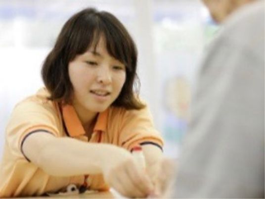 支援活動中のスタッフ