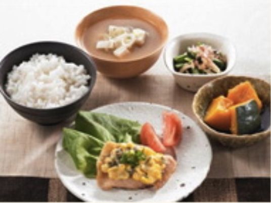 手作りの温かい食事