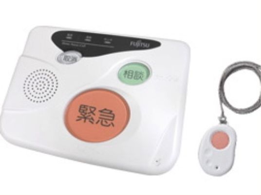 緊急コール装置とペンダント