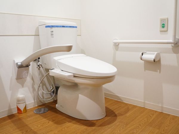 清潔なトイレの一コマ