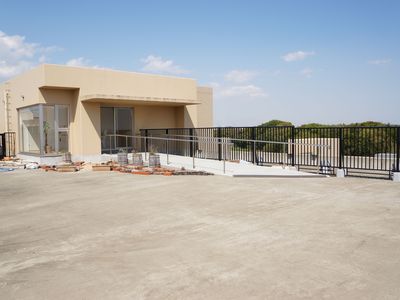 広々とした屋上空間