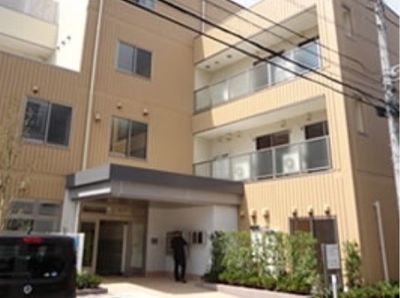 多階層建物のエントランス