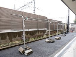 歩行訓練用の手すり設備