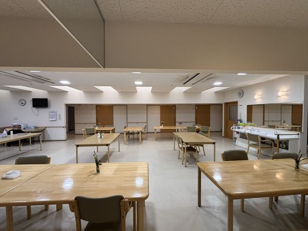 自然光が入る明るい空間