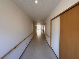 長い廊下