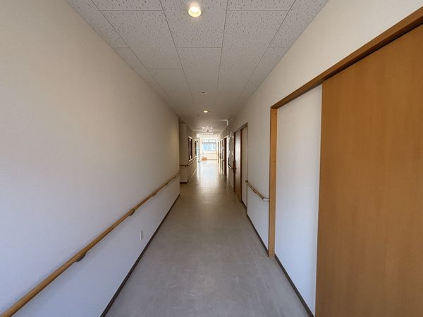 長い廊下