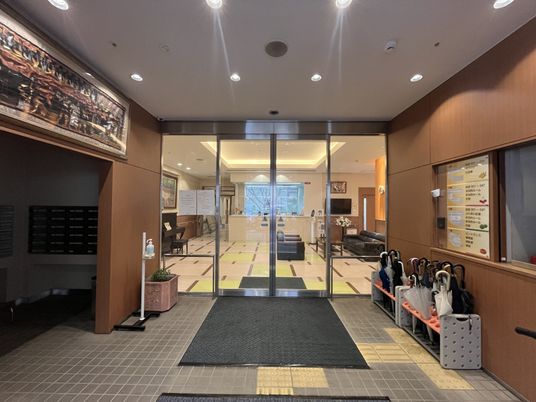 広々としたエントランス