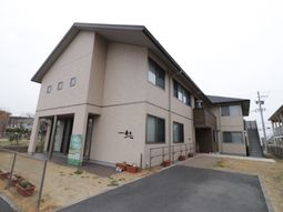 モダンな建物の外観