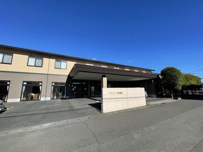 エントランス外観