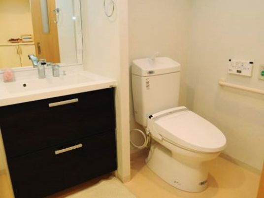 清潔なトイレ設備