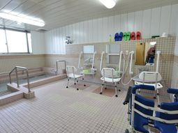 ケア施設の快適浴室