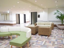 広々とした待合室の様子