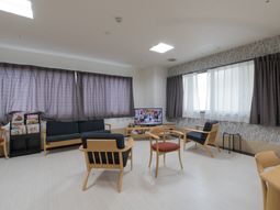 共有スペースの快適なリビング