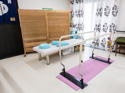 機能訓練用のウォーキング器具
