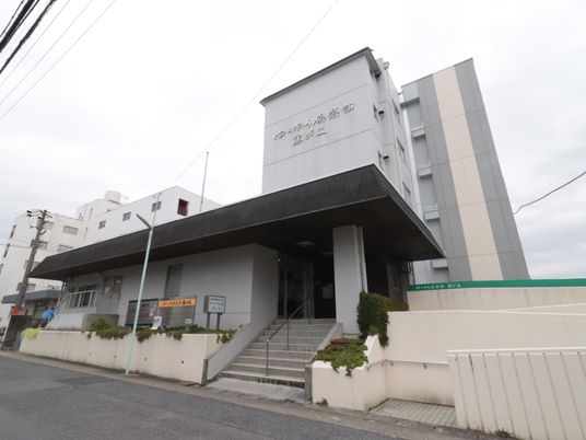 清潔感ある施設の外観
