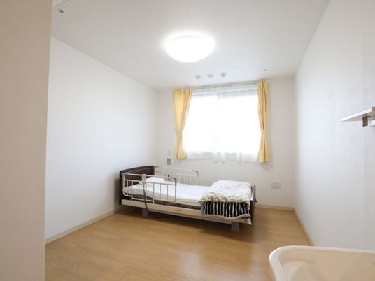清潔な個室の居室