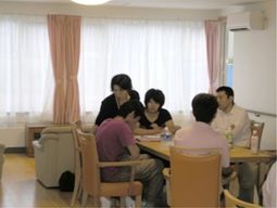 明るい居住空間の一部