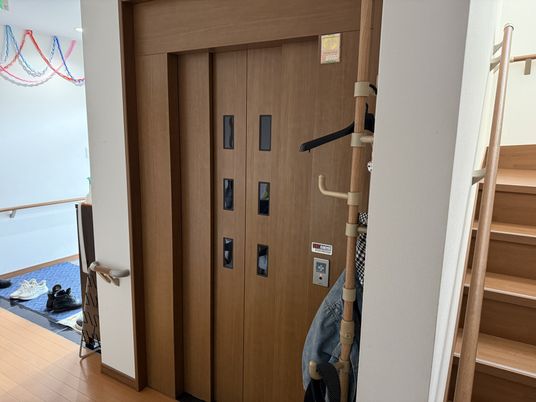 安心の移動手段、エレベーター
