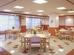 明るいダイニングルーム