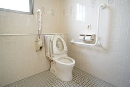 バリアフリートイレ設備