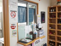 エントランスの受付エリア