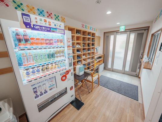 エントランスの自動販売機
