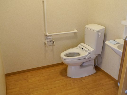 バリアフリートイレ