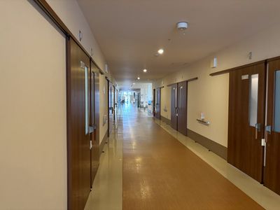長い廊下
