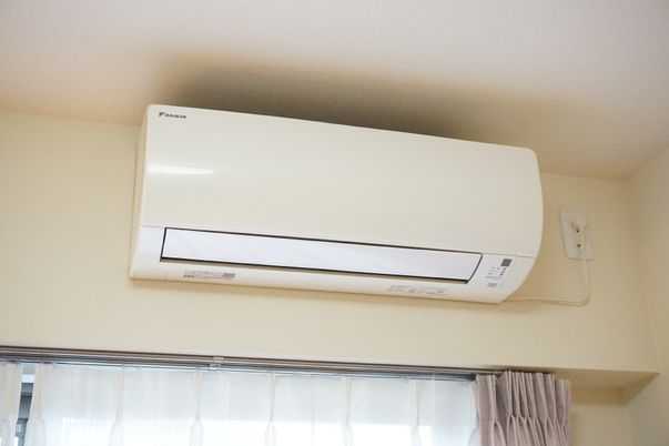 エアコンが設置された室内