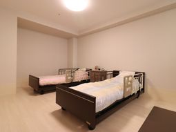 ベッドが二つある居室