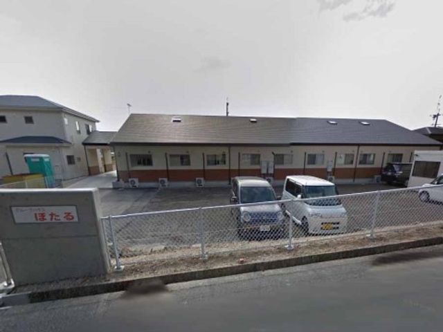広々とした施設の外観 外観 ゆったりとした空間が広がる落ち着いた風合いの建物です。明るい日差しを感じながらお仕事できる環境があります。