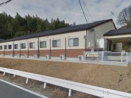 一列に並んだ建物