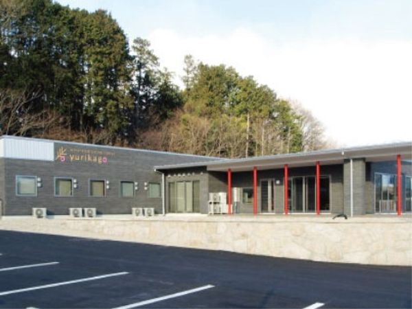 新しい施設の外観
