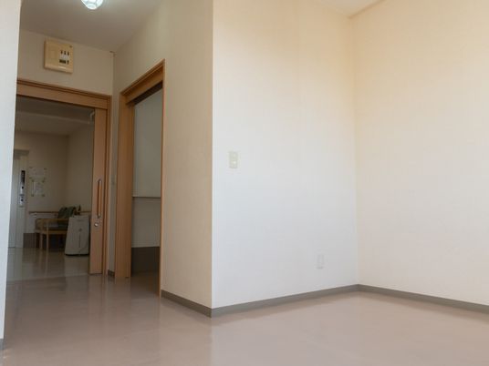 広々とした居室空間