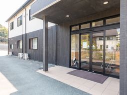 清潔感のあるエントランス