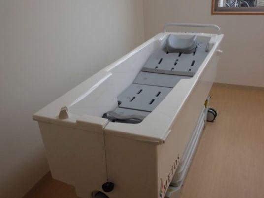 機能的な浴槽設備