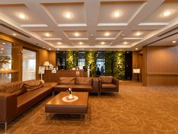 広々としたロビースペース