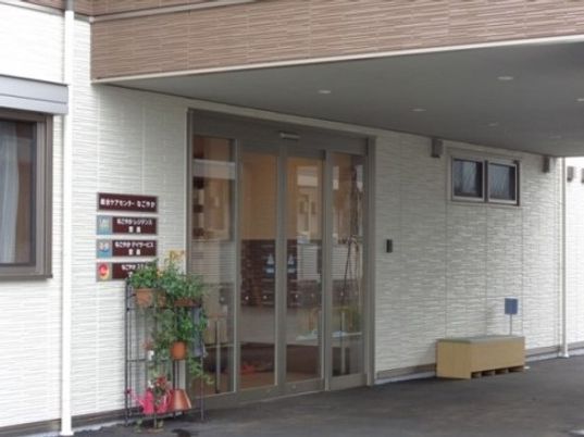 エントランス周辺の様子